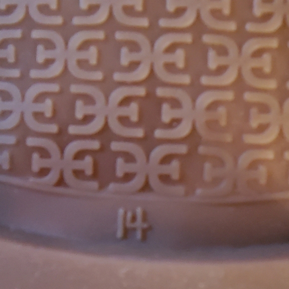 Sam Edelman Metallic Gold Slide Sandals - Women. Size 14. - Picture 5 of 9